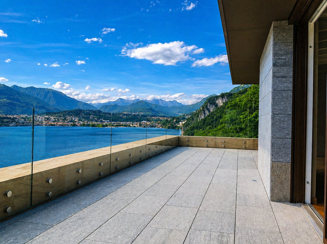 Villa in Campione d'Italia, Lombardy, Italy 2 - 17770631