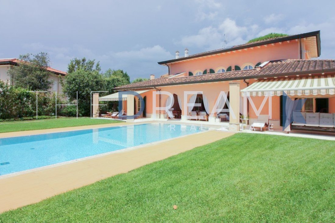 Villa in Center, Forte dei Marmi, Tuscany 5 - 17770722