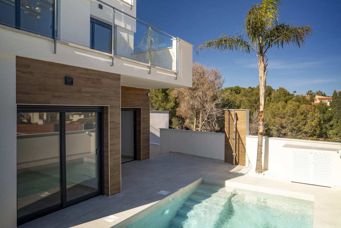 Villa in la Nucia, Valencian Community, Spain 2 - 17770710