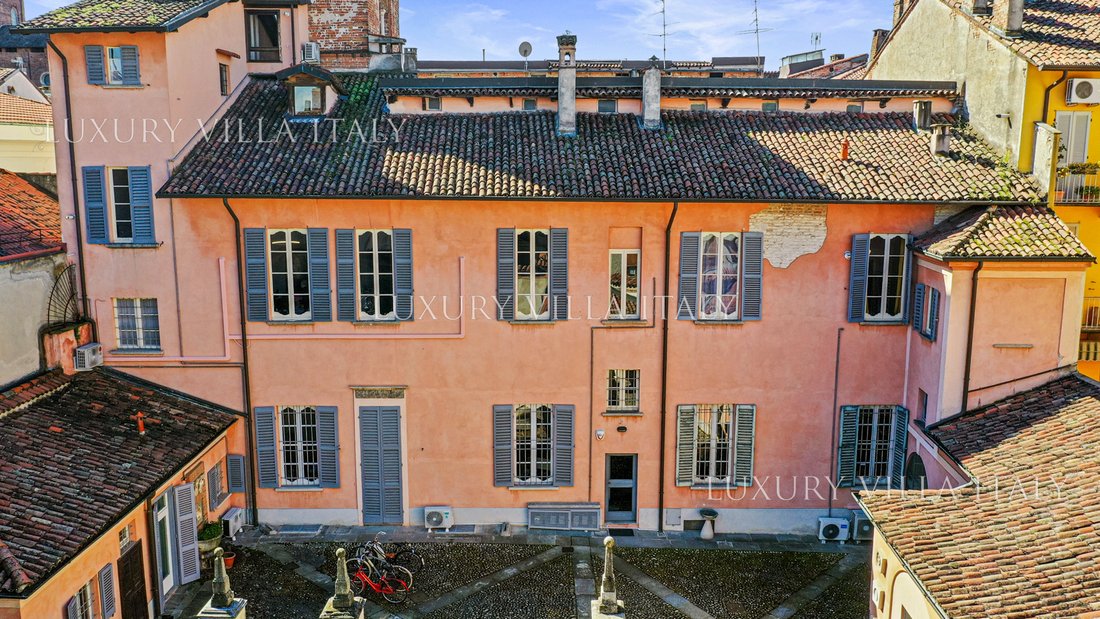 Estate in Historic Center, Pavia, Lombardy 4 - 17770937