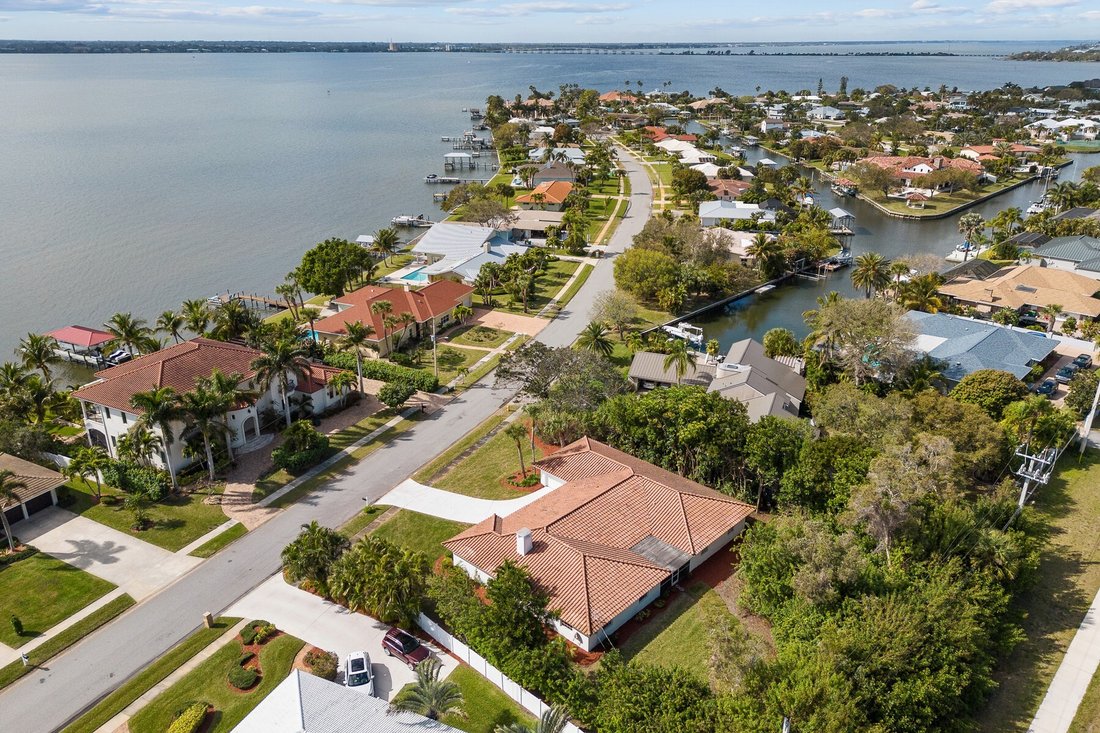 House in Indialantic, Florida, United States 2 - 17770953