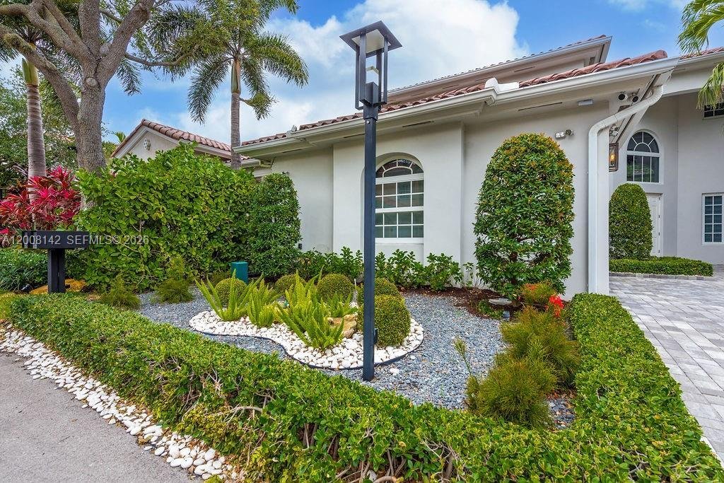 House in Sunny Isles Beach, Florida, United States 2 - 17771006