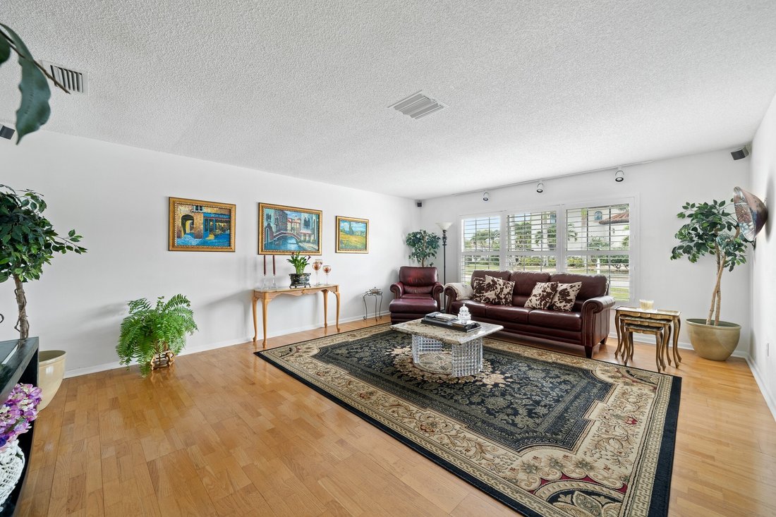 House in Indialantic, Florida, United States 5 - 17770953