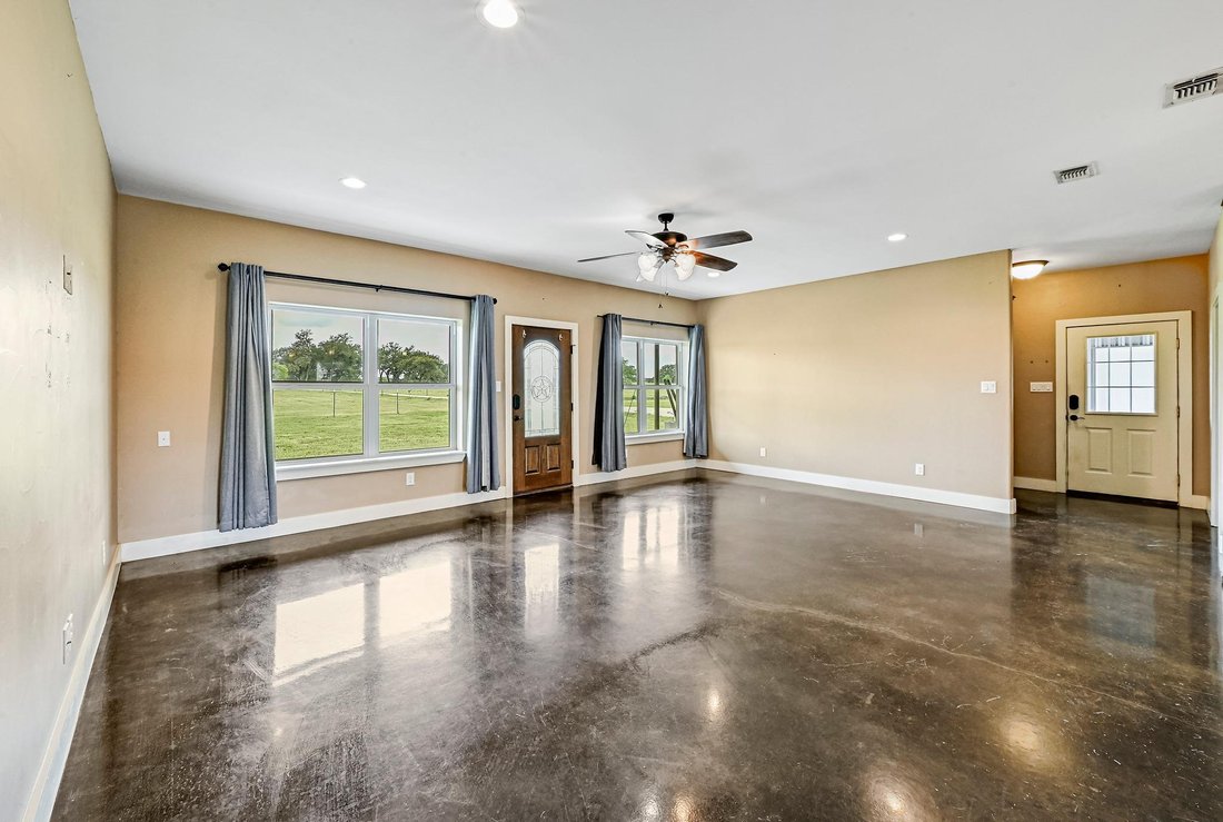 House in Liberty Hill, Texas, United States 4 - 17771044