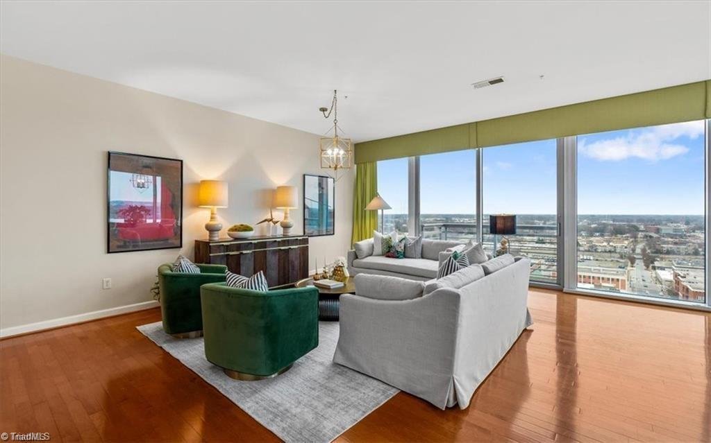 appartement à Greensboro, Caroline du Nord, États-Unis 5 - 17771103