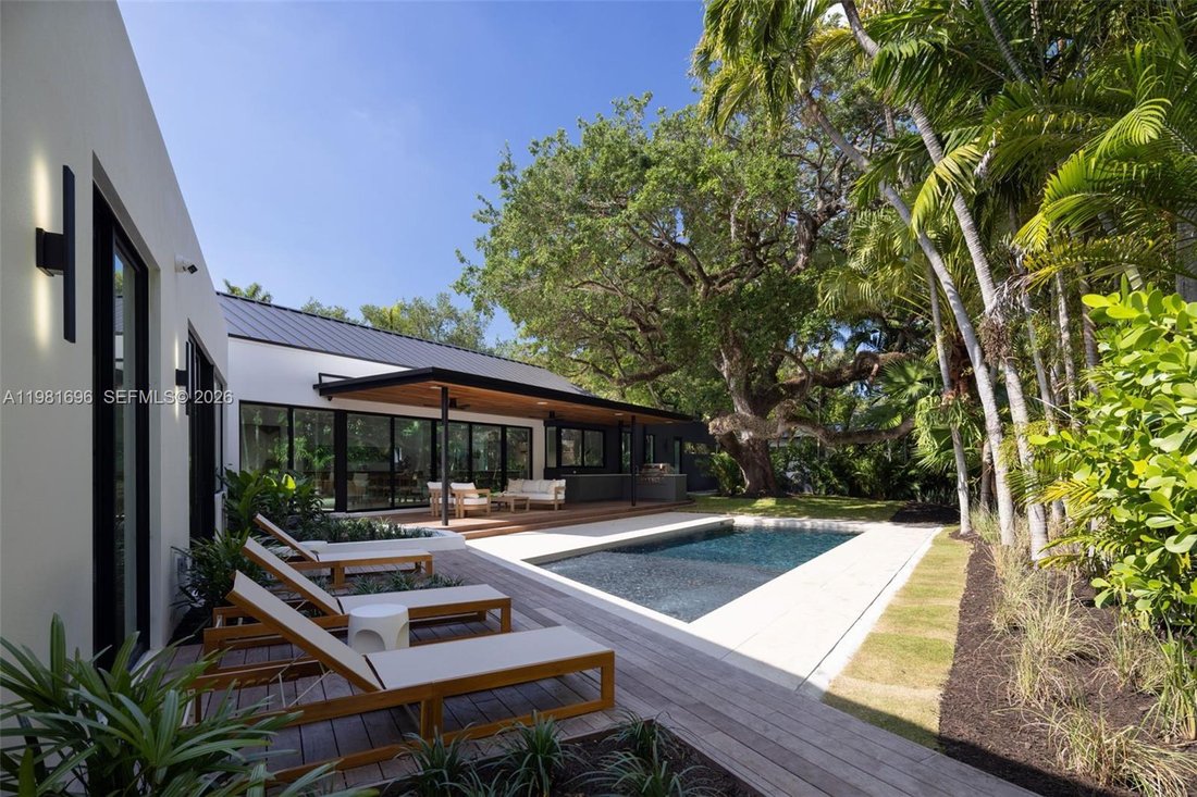 House in Miami, Florida, United States 1 - 17520443