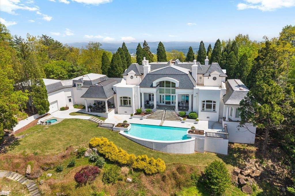 House in Dalton, Georgia, United States 1 - 17770857