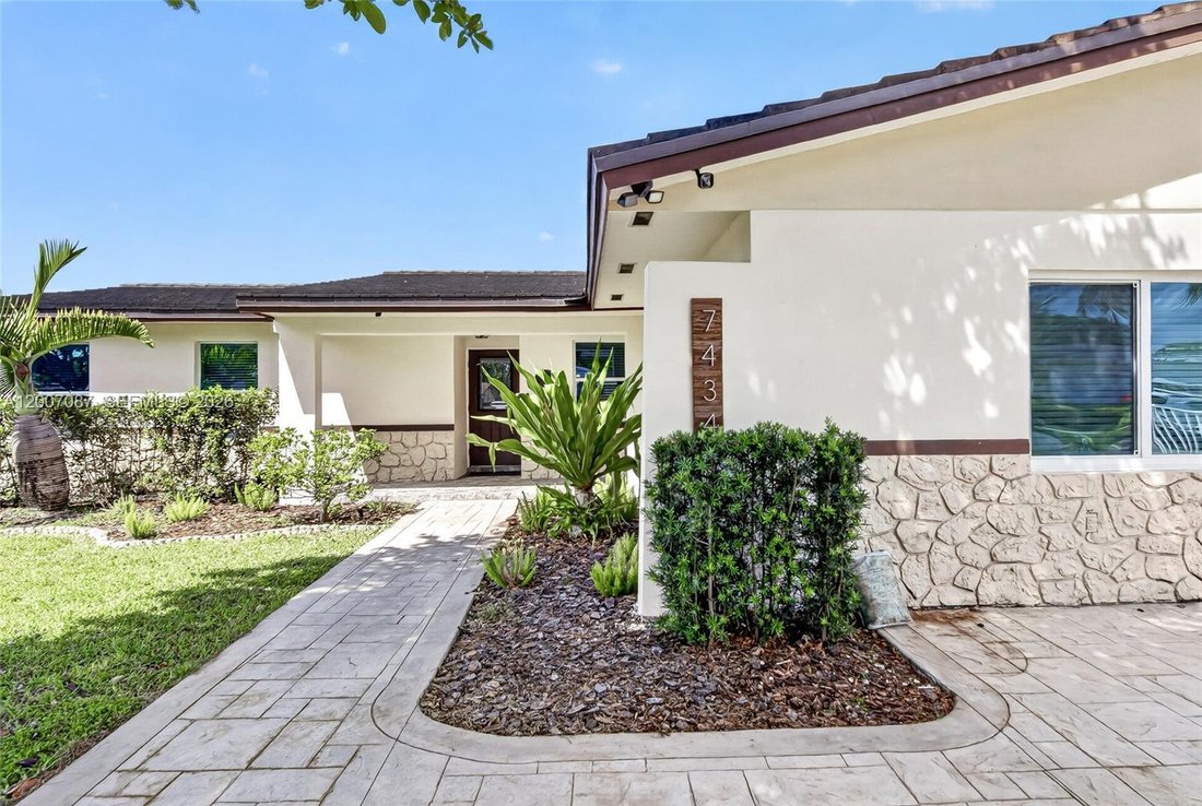 House in Miami, Florida, United States 1 - 17771016