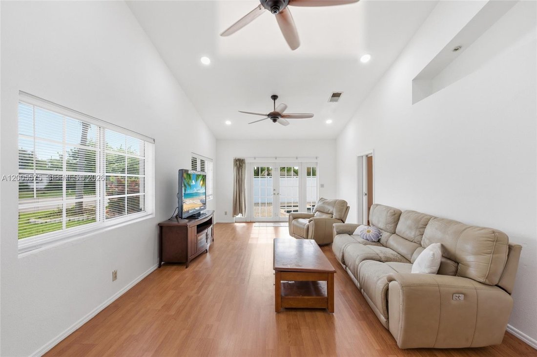 House in Oakland Park, Florida, United States 5 - 17771008