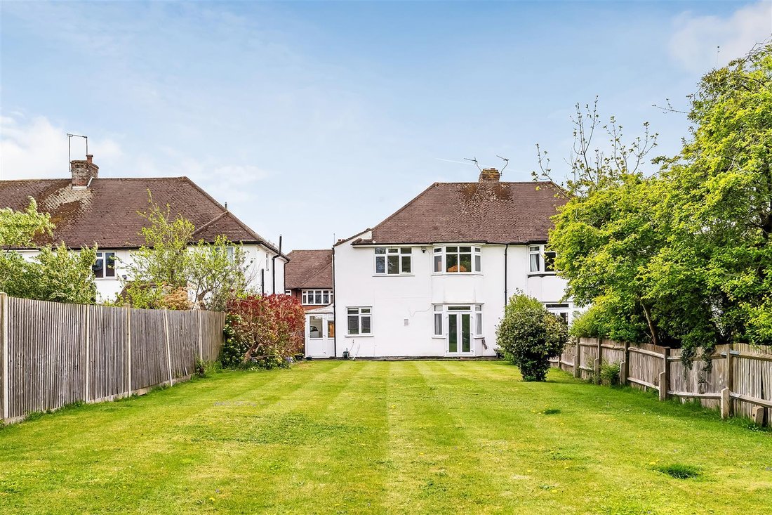 Casa a Surrey, Inghilterra 2 - 17771128