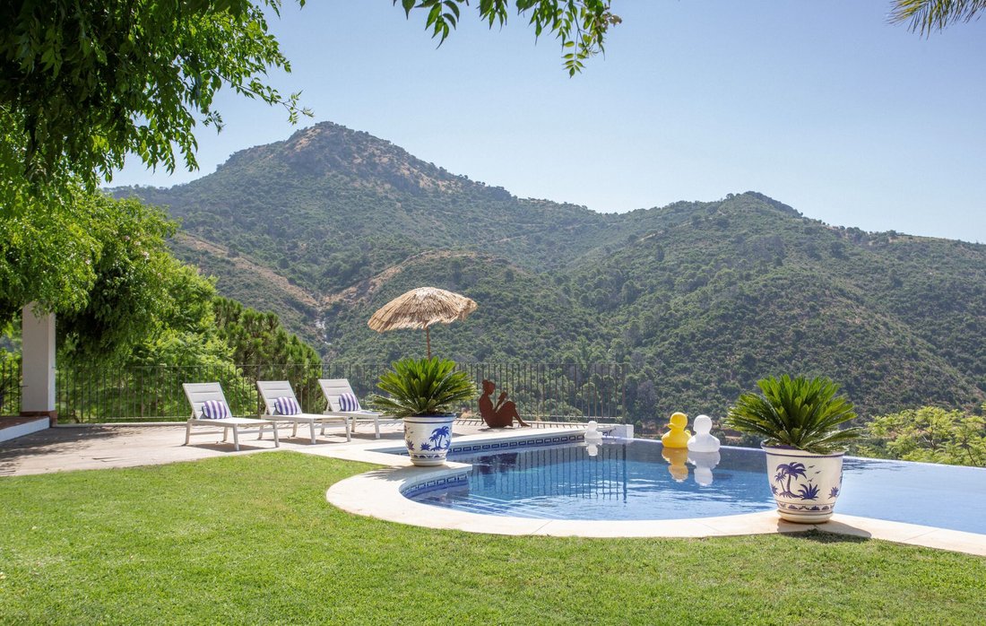 Villa in Benahavis, Andalusia, Spain 5 - 17764492