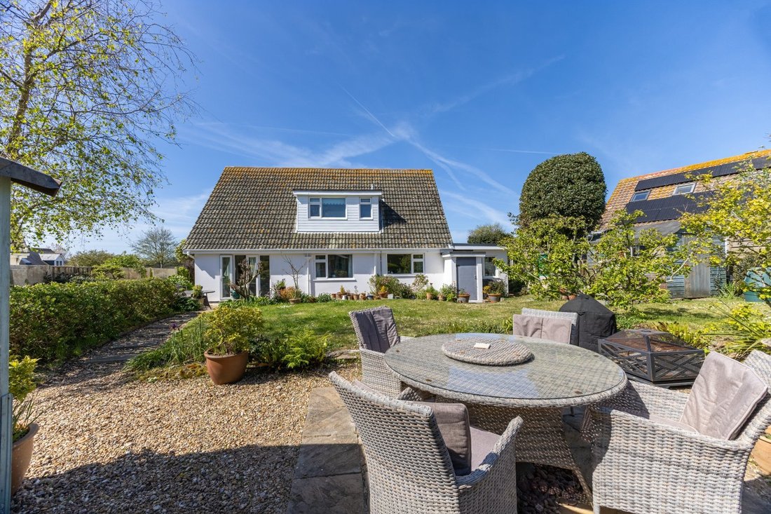 House in England 2 - 16871591