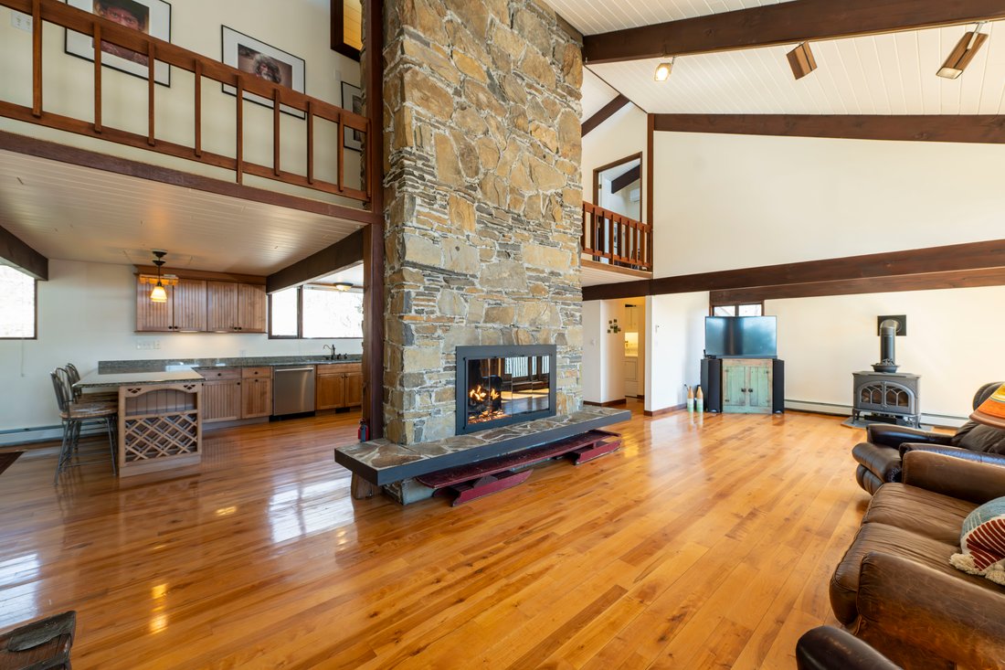House in Hartford, Vermont, United States 1 - 16176699