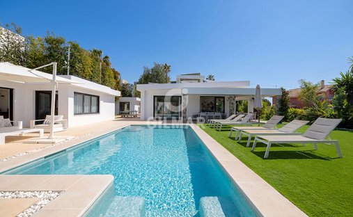 Villa a Torremolinos, Andalusia, Spagna 1