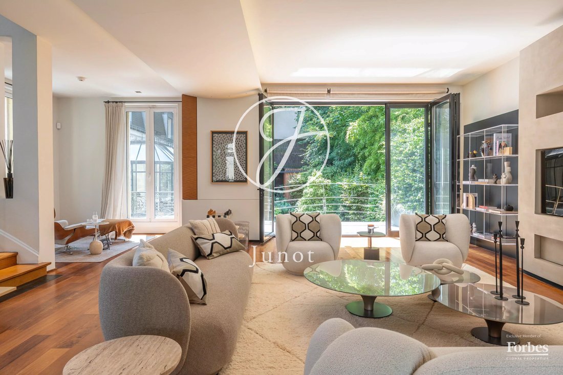 Estate in Ternes-Maillot, Paris 17e Arrondissement, Paris 1 - 17619527