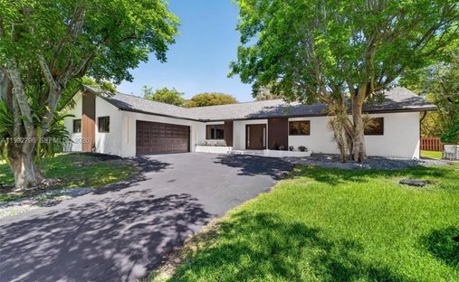 House in Davie, Florida, United States 1