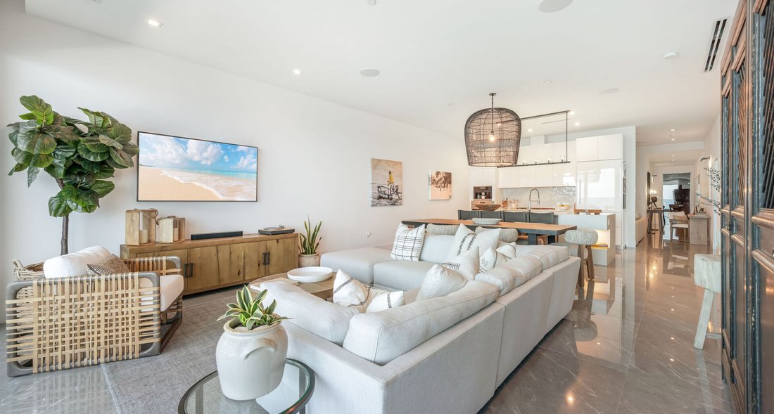 Apartment in George Town, George Town, Cayman Islands 3 - 17775095