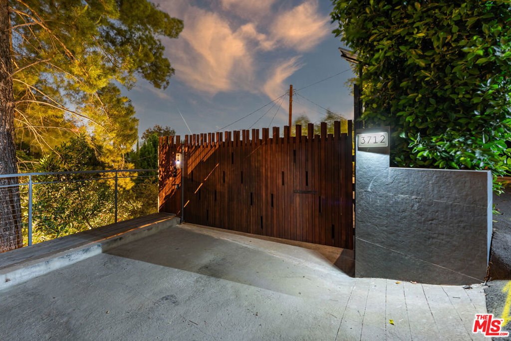 House in Los Angeles, California, United States 2 - 17773514