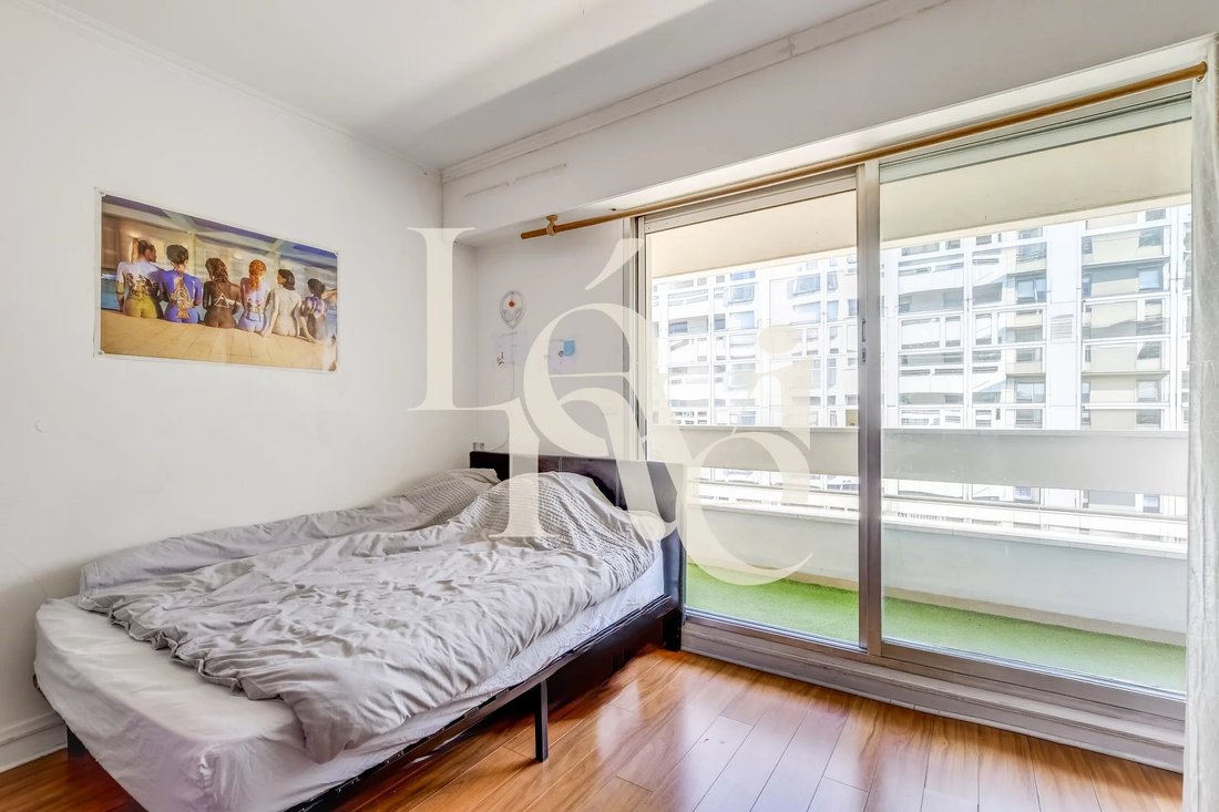Apartment in Nationale-Deux Moulins, Paris 13e Arrondissement, Paris 4 - 17394255