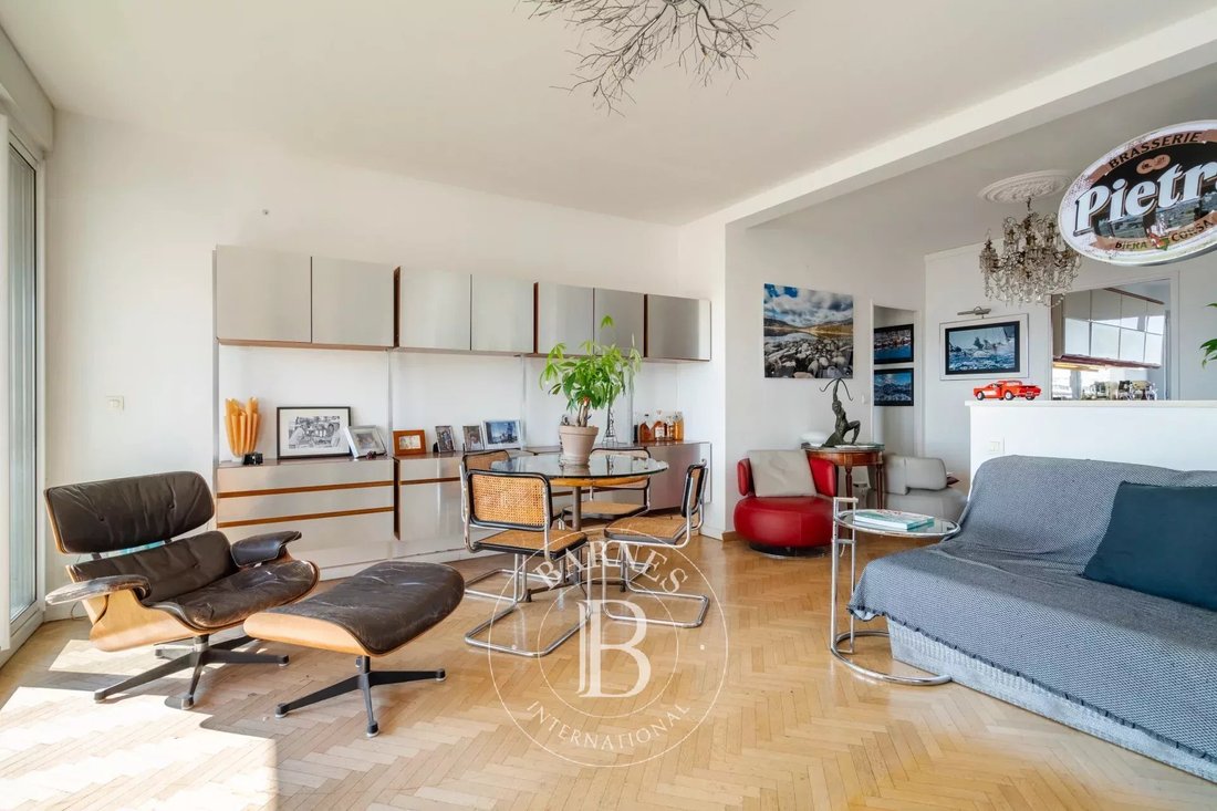 Apartment in Saint Giniez, 8e Arrondissement, Marseille 3 - 16415376