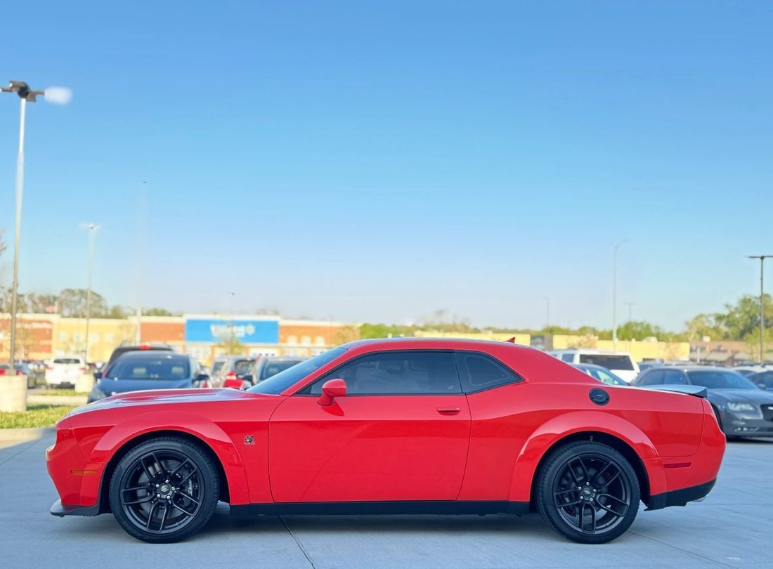 Coupe in Omaha, NE, United States 5 - 17775701