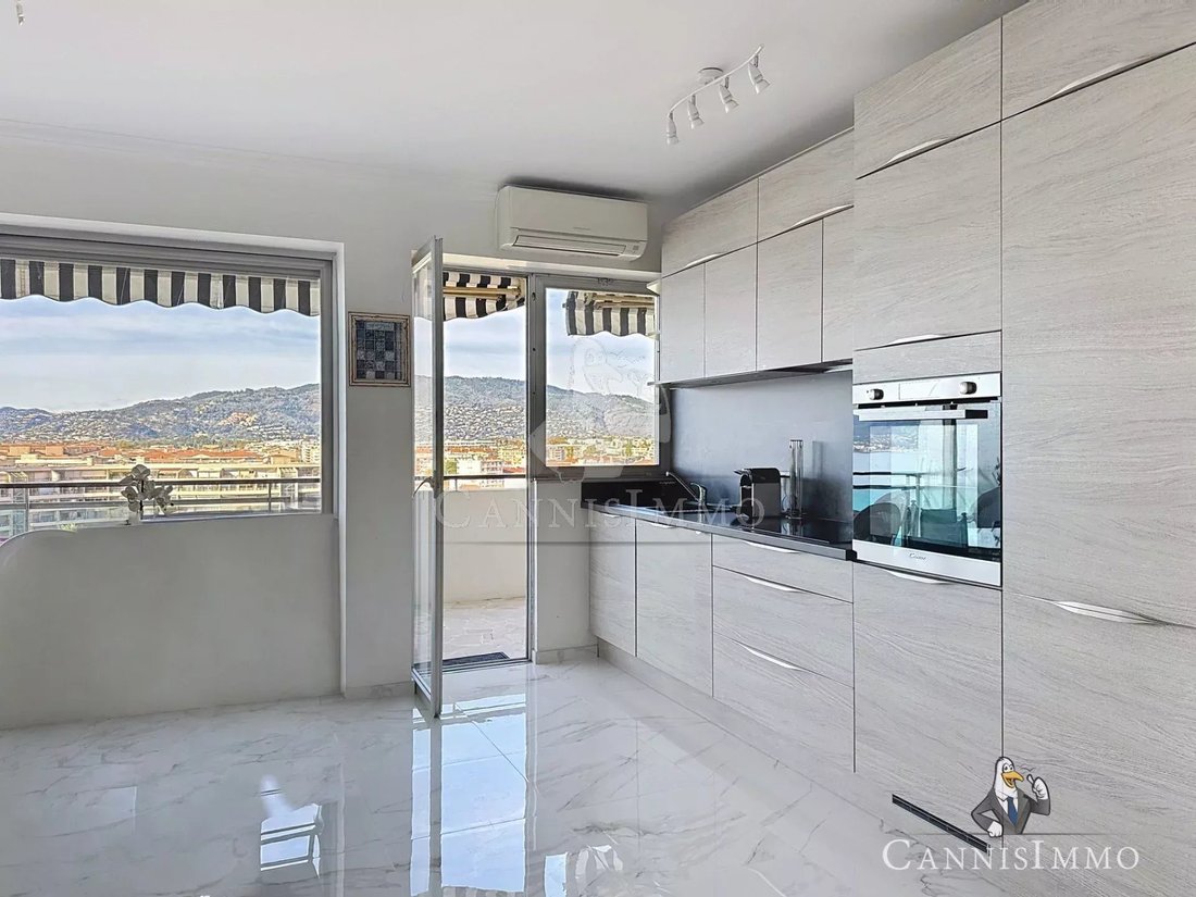 Apartment in Saint Joseph, Cannes, France 3 - 16545038
