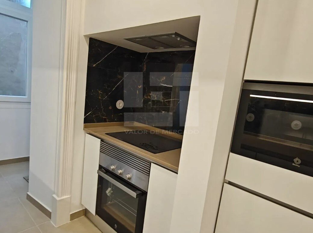 Apartment in Penha de Franca, Lisbon, Portugal 5 - 17775450