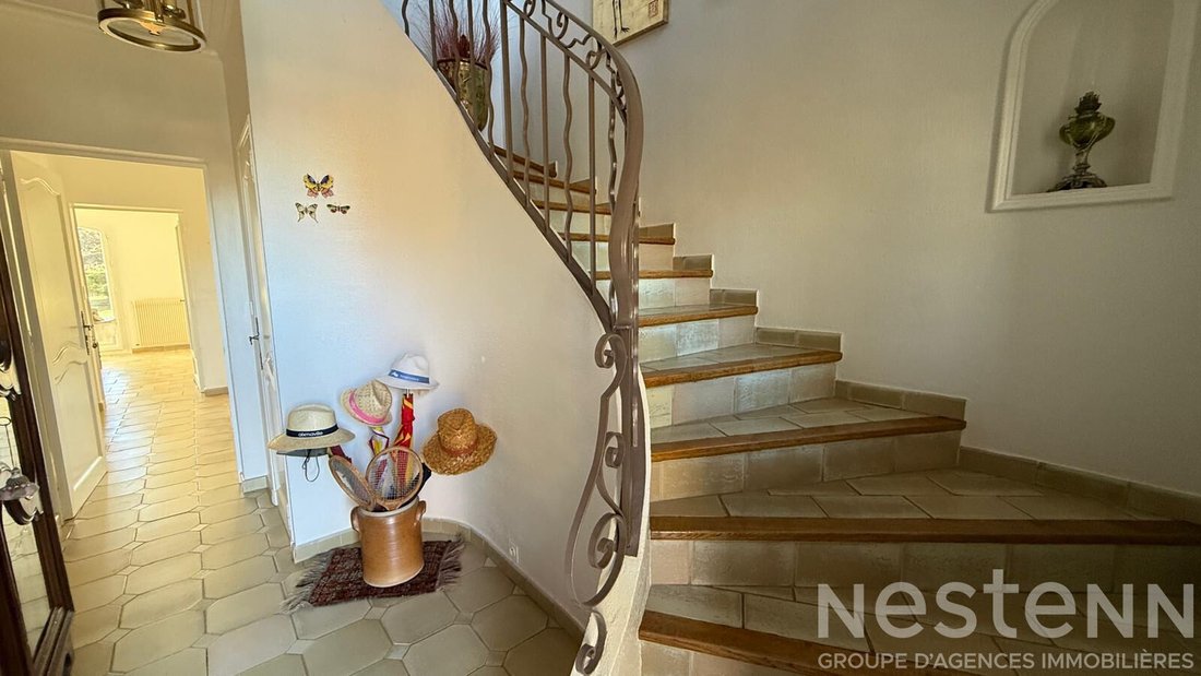 Otros en Trets, Provenza-Alpes-Costa Azul, Francia 4 - 12565890