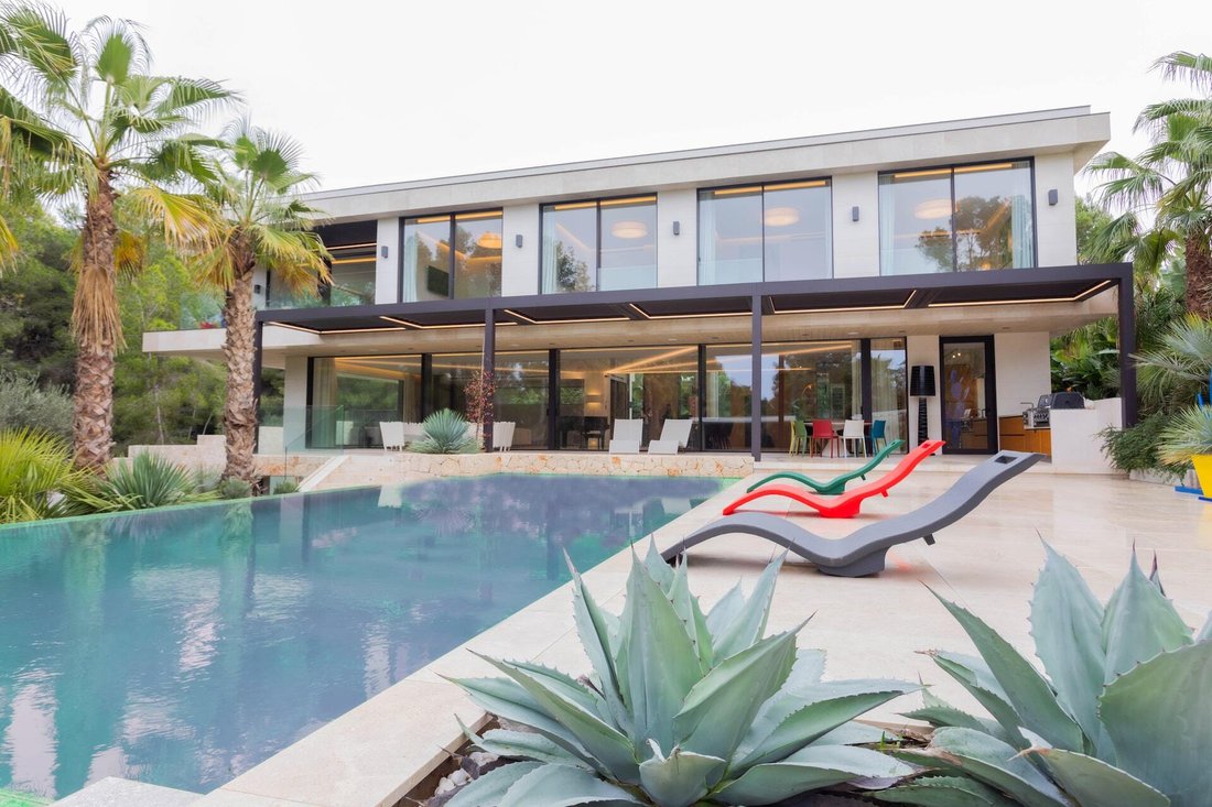 Villa in Rotes Velles, Calvia, Balearic Islands 1 - 17773901