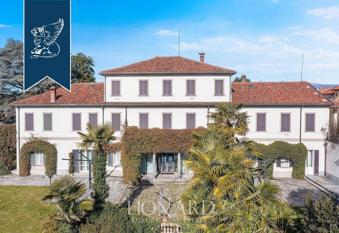 Villa in Figino Serenza, Lombardy, Italy 3 - 17775328