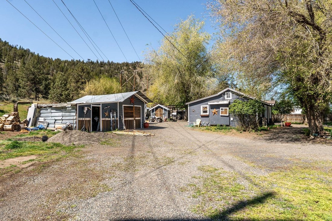 Prineville, Oregon, United States 4 - 17776823