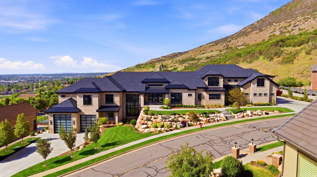 House in Centerville, Utah, United States 2 - 17776797