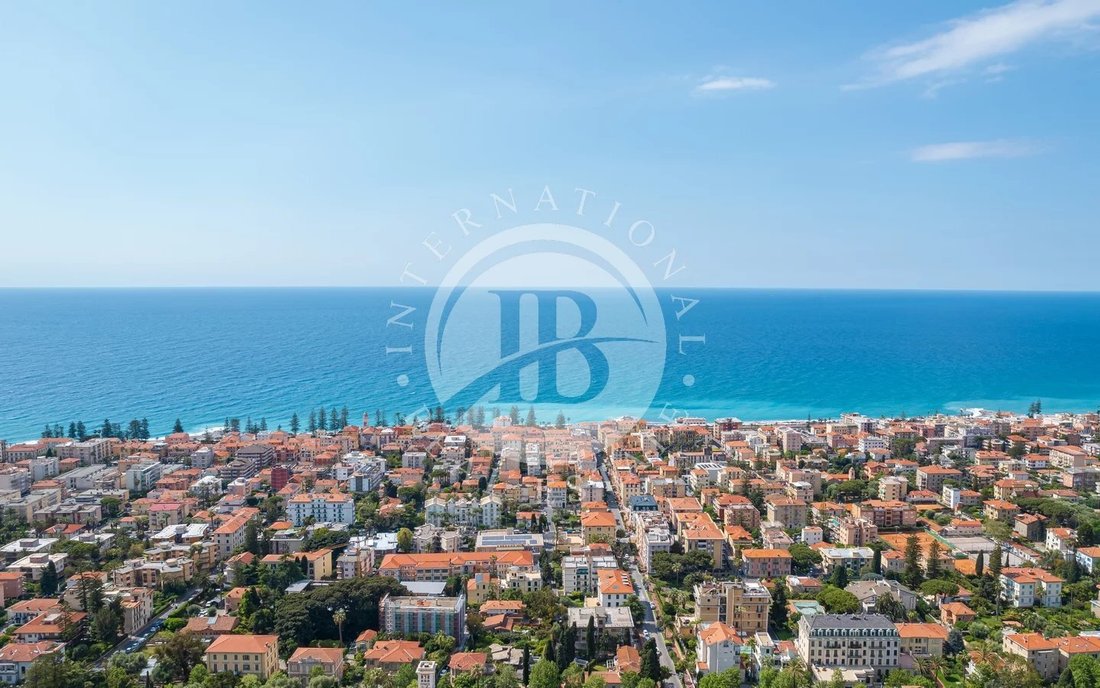 Villa in Bordighera, Liguria, Italy 3 - 17771710