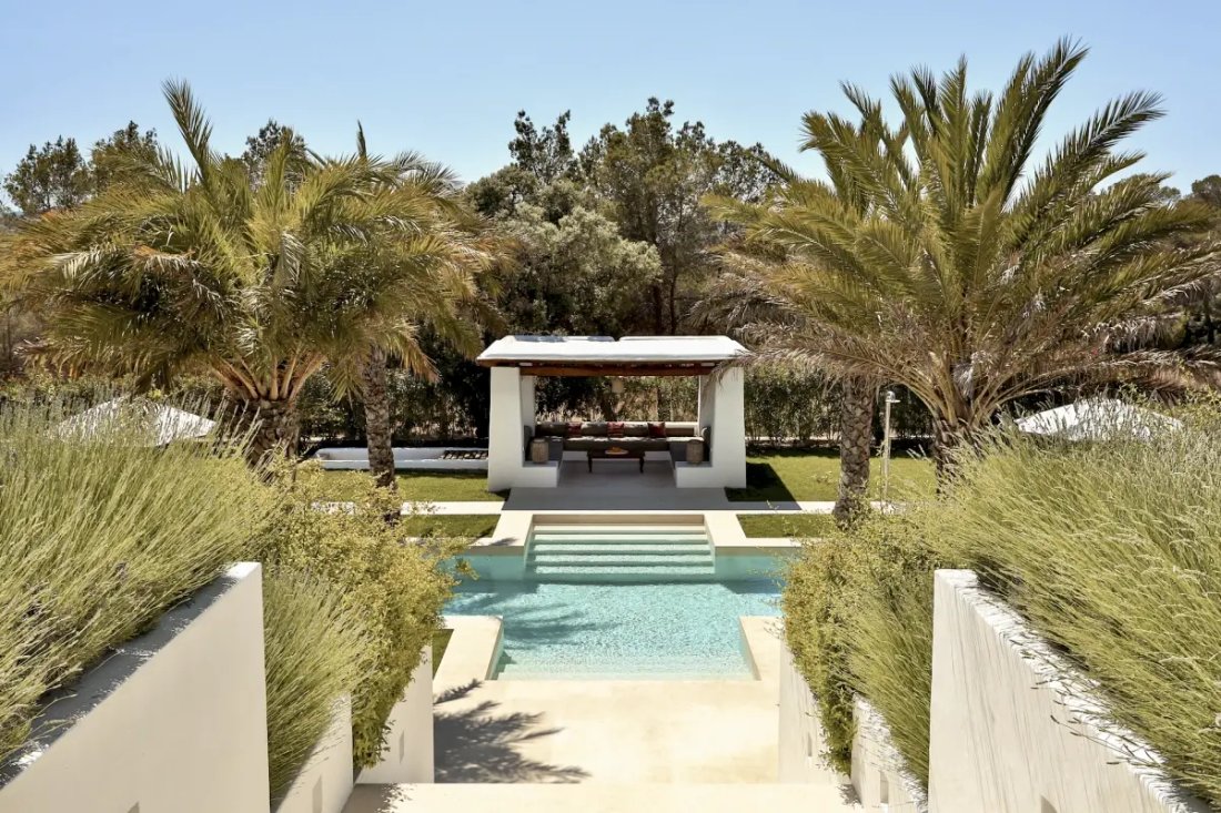 Finca in Santa Gertrudis de Fruitera, Santa Eularia des Riu, Balearic Islands 4 - 17773341
