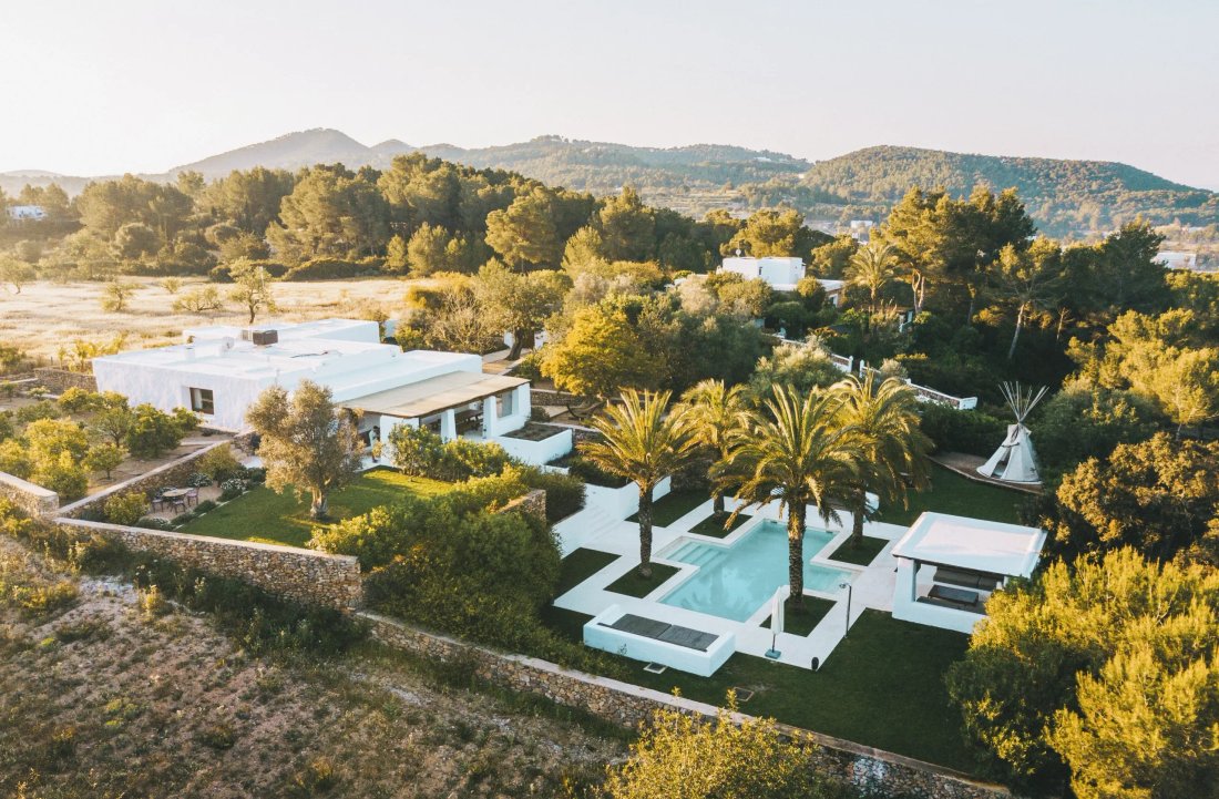 Finca in Santa Gertrudis de Fruitera, Santa Eularia des Riu, Balearic Islands 1 - 17773341