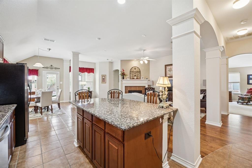House in Frisco, Texas, United States 3 - 17771533