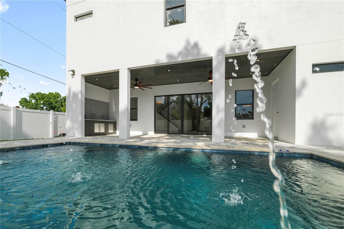 House in Tampa, Florida, United States 4 - 17776779