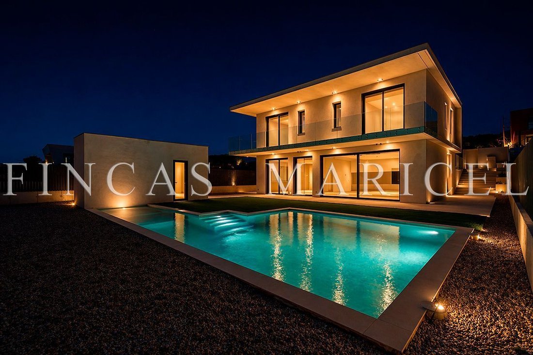 Chalet in Sitges, Catalonia, Spain 2 - 17773280