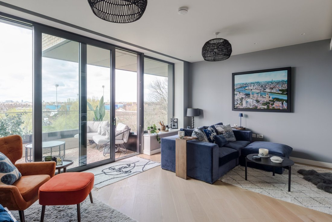 Apartment in White City, Hammersmith and Fulham, England 2 - 17774930