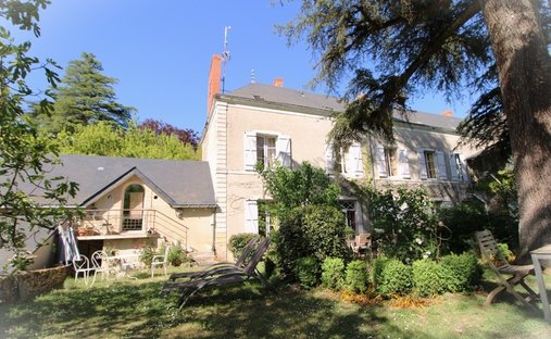 House in Ecouflant, Pays de la Loire, France 1