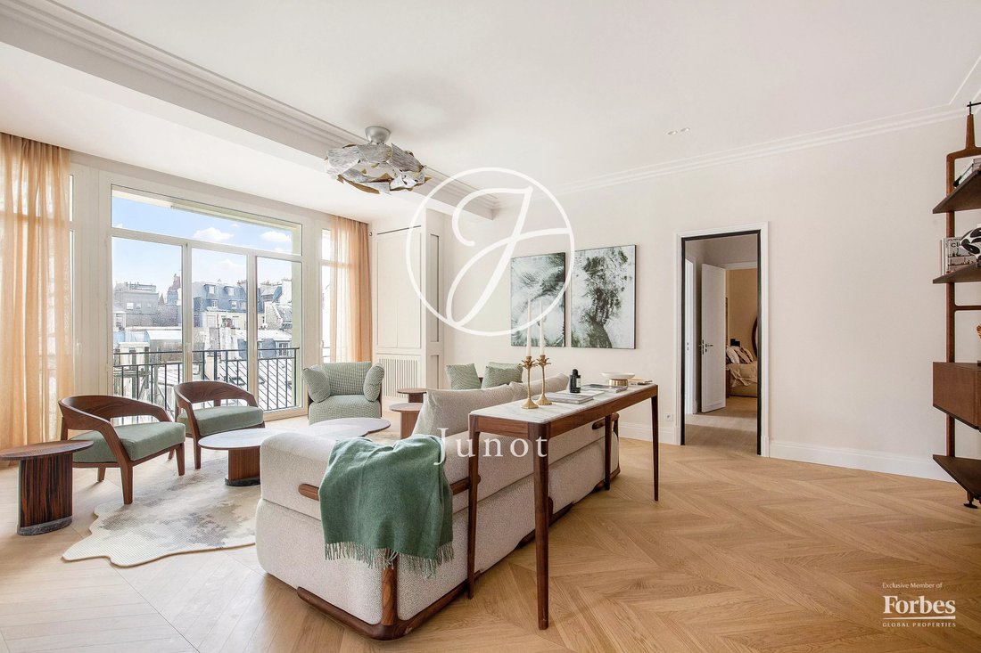 Apartment in Porte Dauphine, Paris 16e Arrondissement, Paris 1 - 14916741