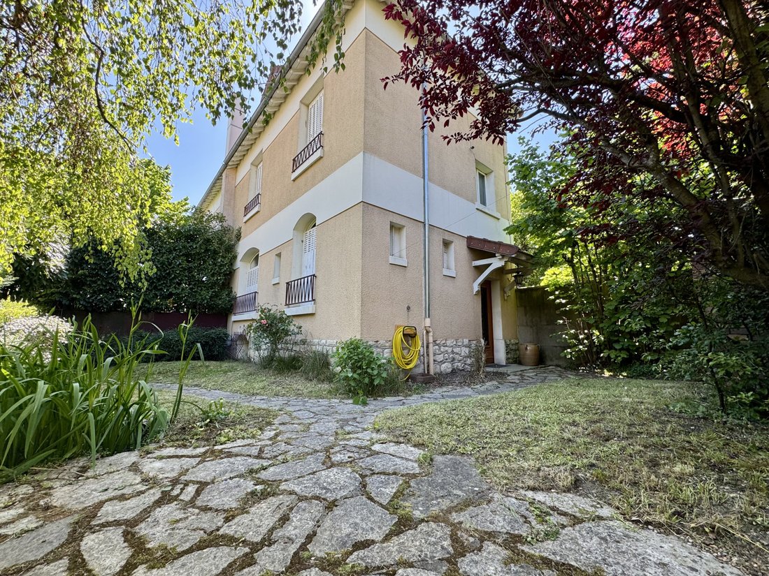 House in Ledru Rollin, Le Perreux-sur-Marne, France 1 - 17774340