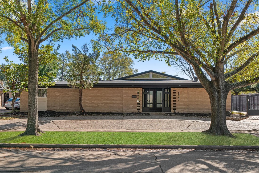 House in Houston, Texas, United States 2 - 17774028