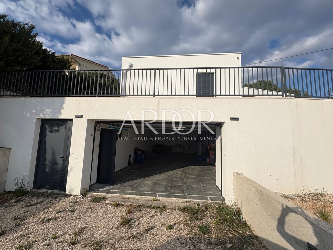 House in Barbat, Primorje-Gorski Kotar County, Croatia 2 - 17775260