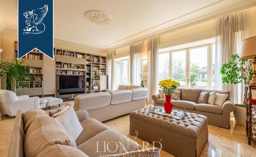 Apartment in Garibaldi - Porta Venezia, Milan, Lombardy 1