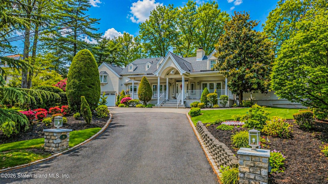 House in New York, New York, United States 2 - 17772984