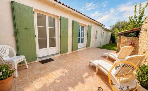 Maison à Sainte-Marie-de-Ré, Nouvelle-Aquitaine, France 1
