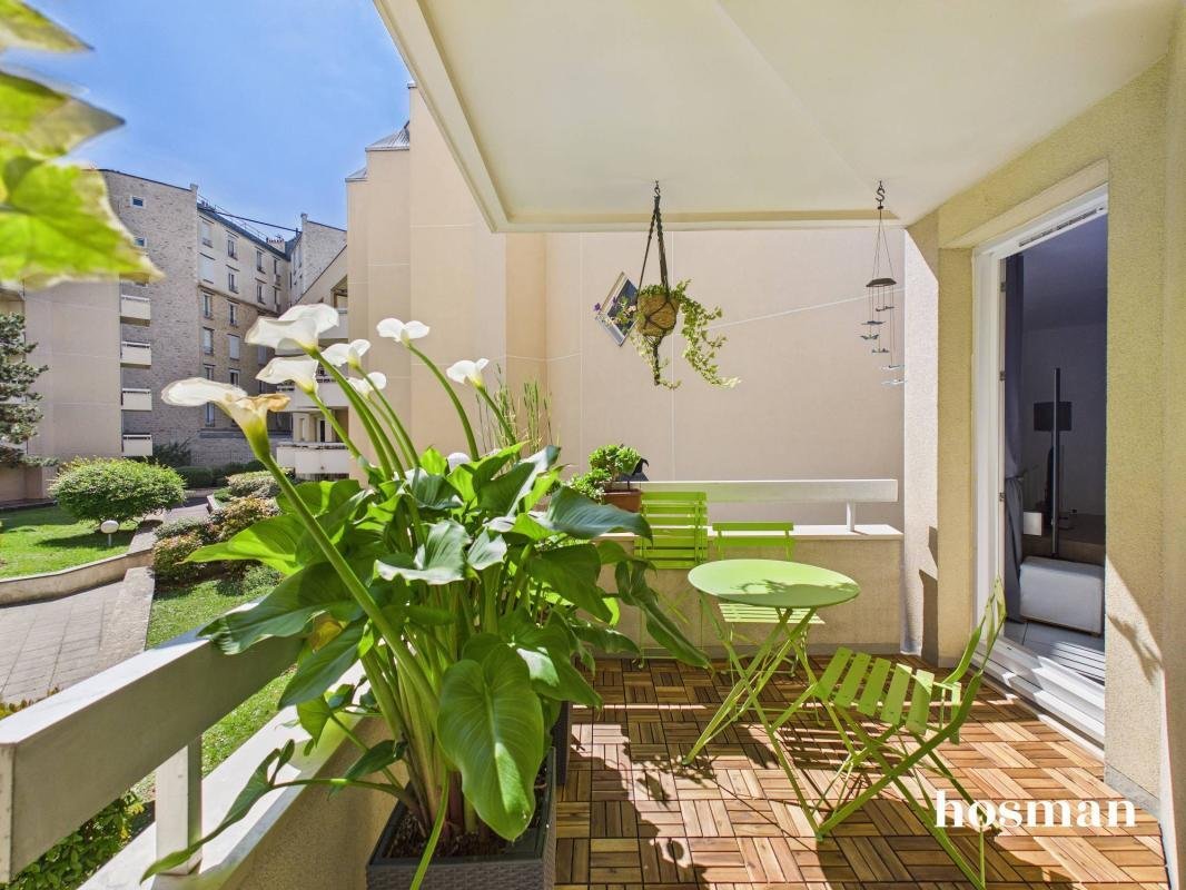 Apartment in Espaces Jeunes, Issy-les-Moulineaux, France 1 - 17772068