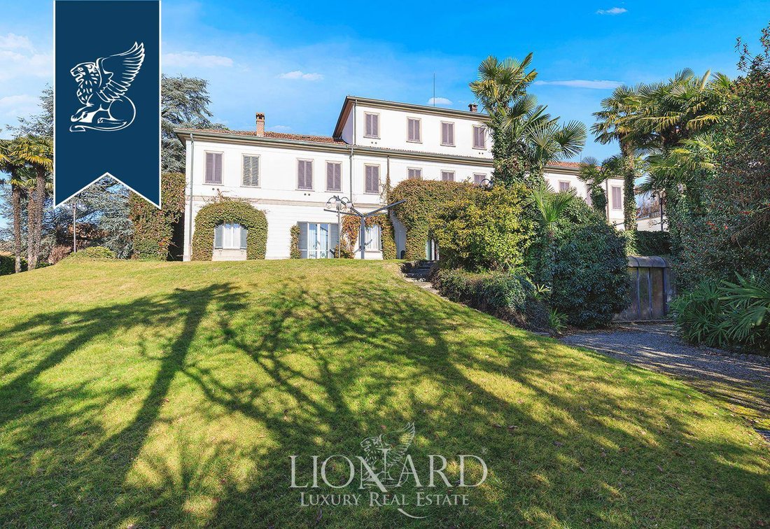 Villa in Figino Serenza, Lombardy, Italy 4 - 17775328
