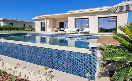 Haus in Montenegro, Algarve, Portugal 1